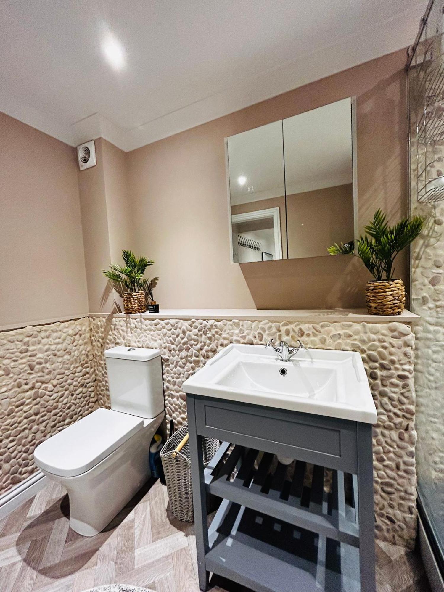 뉴키 Pentire Headland Retreat 아파트 외부 사진