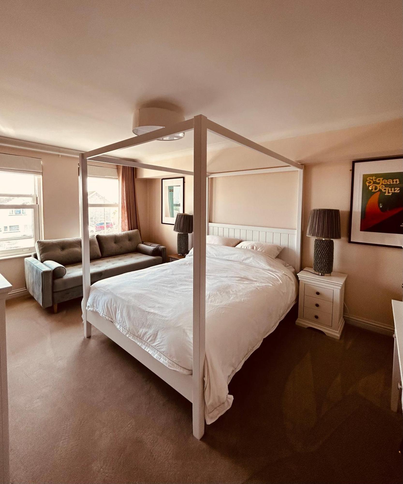 뉴키 Pentire Headland Retreat 아파트 외부 사진